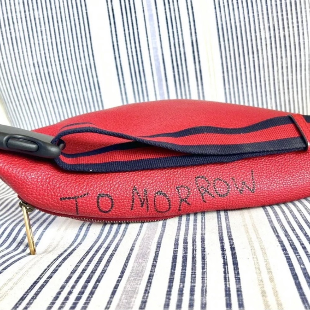 Gucci  Belt Bag Coco Capitan - Picture 5 of 13